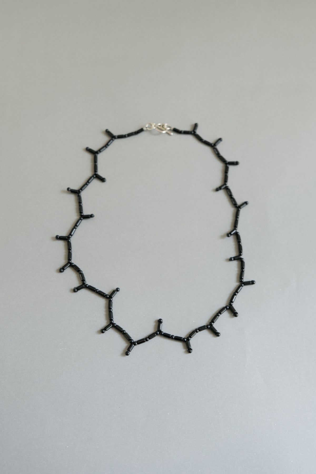 short stone necklace - Black