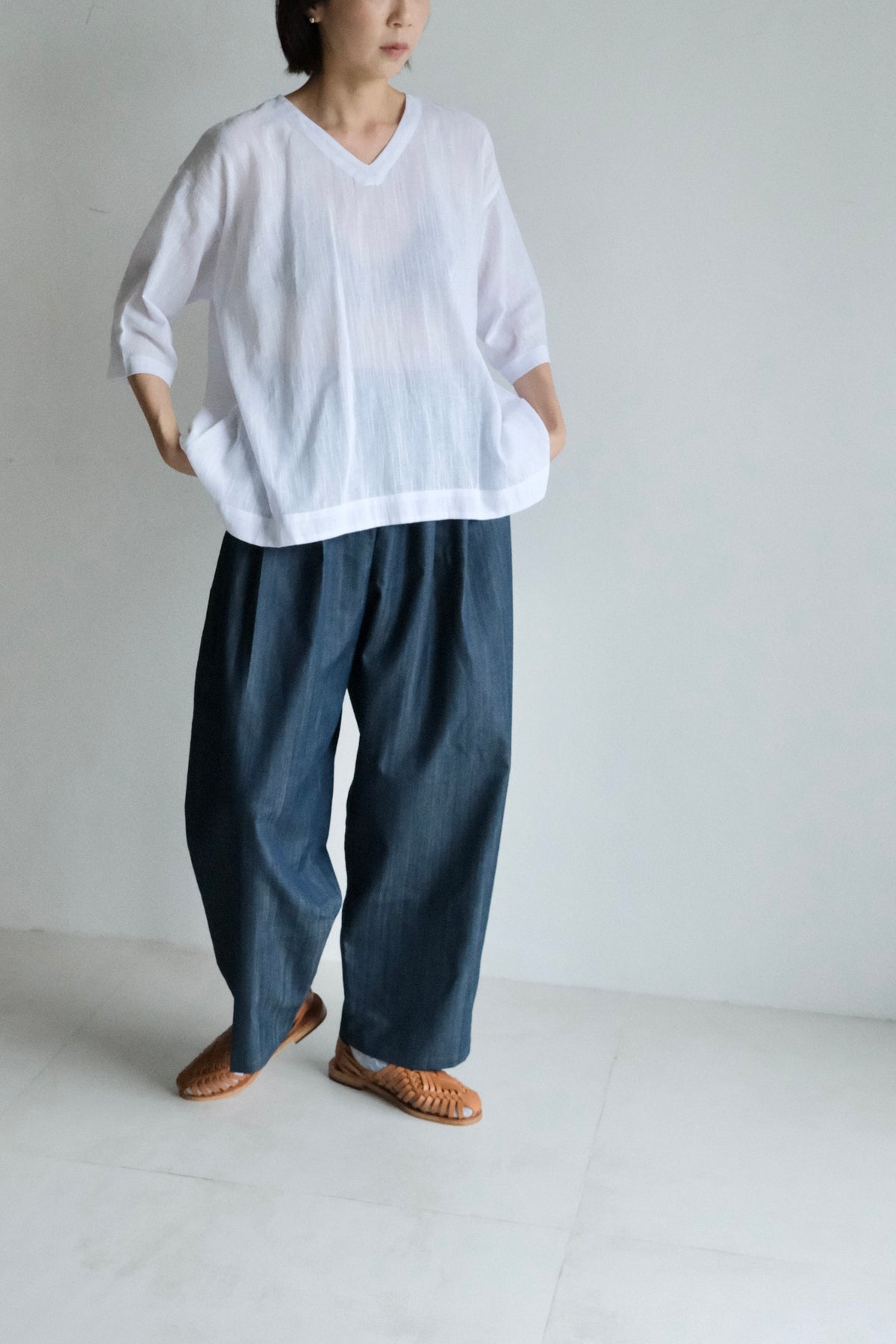 打摺牛仔鬆緊帶寬褲 (2 colors)