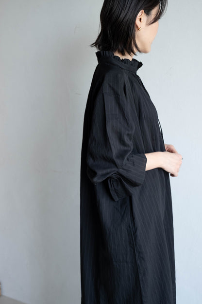 花瓣領條紋長洋 - 黑