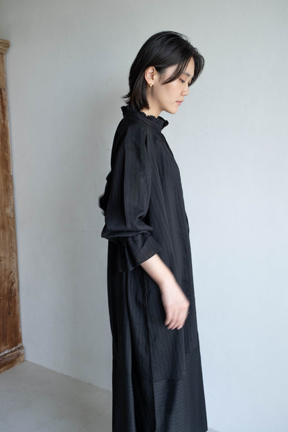 花瓣領條紋長洋 - 黑