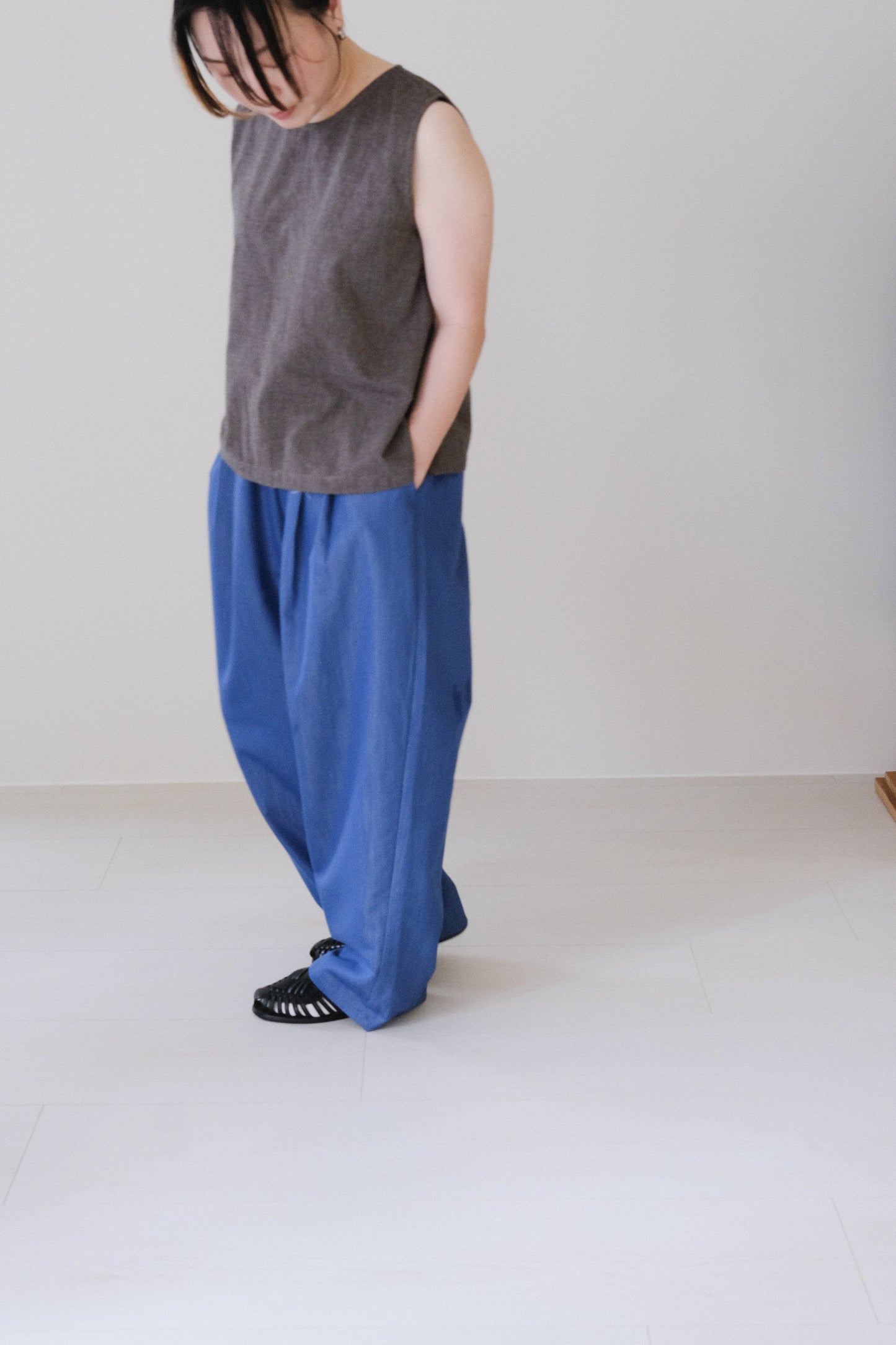 打摺牛仔鬆緊帶寬褲-2 colors