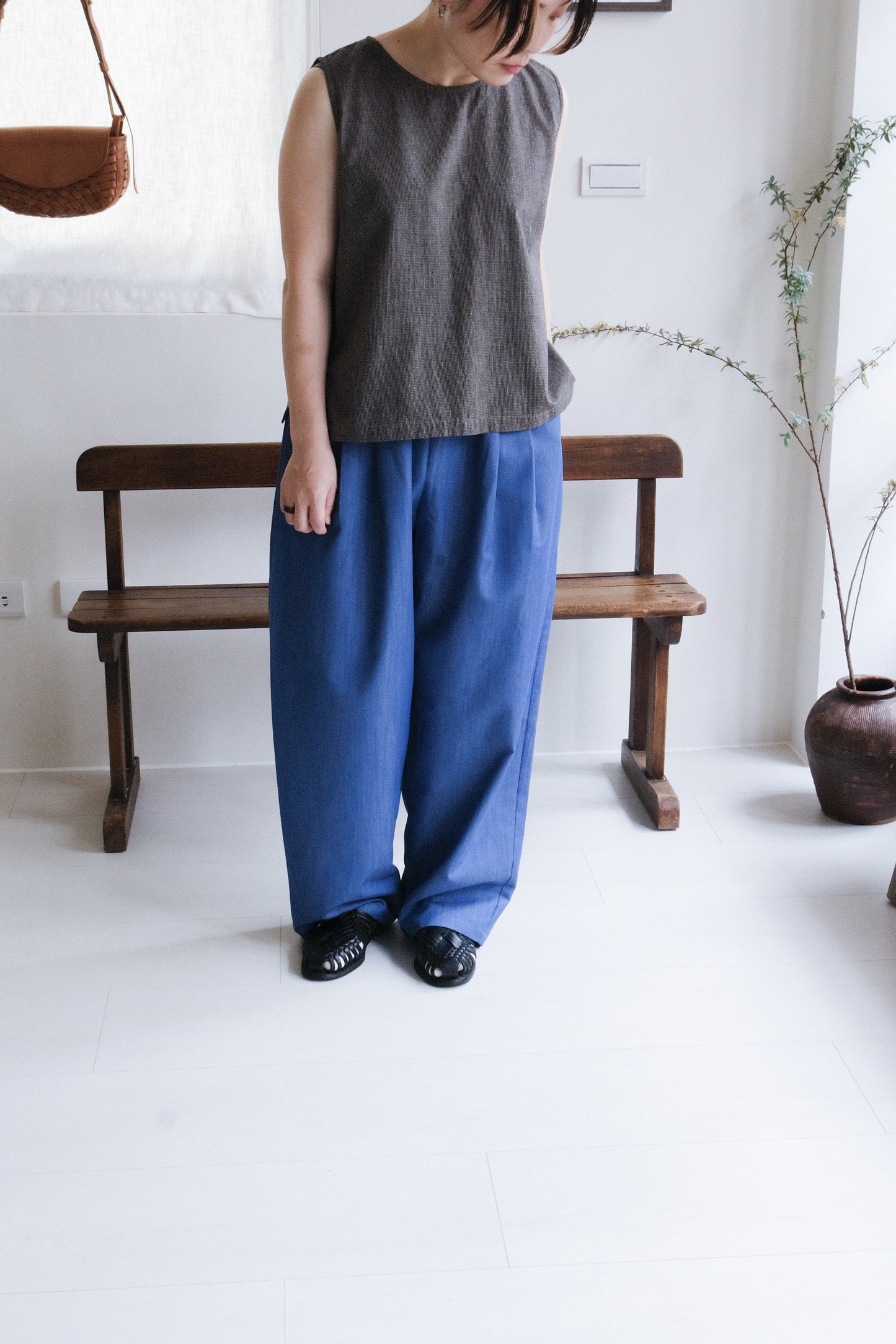 打摺牛仔鬆緊帶寬褲-2 colors