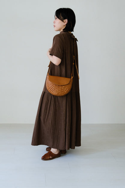 絲巾領條紋短袖洋裝-咖啡