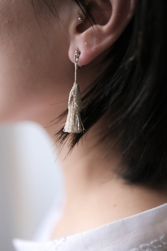 tassel earring (4 colors)