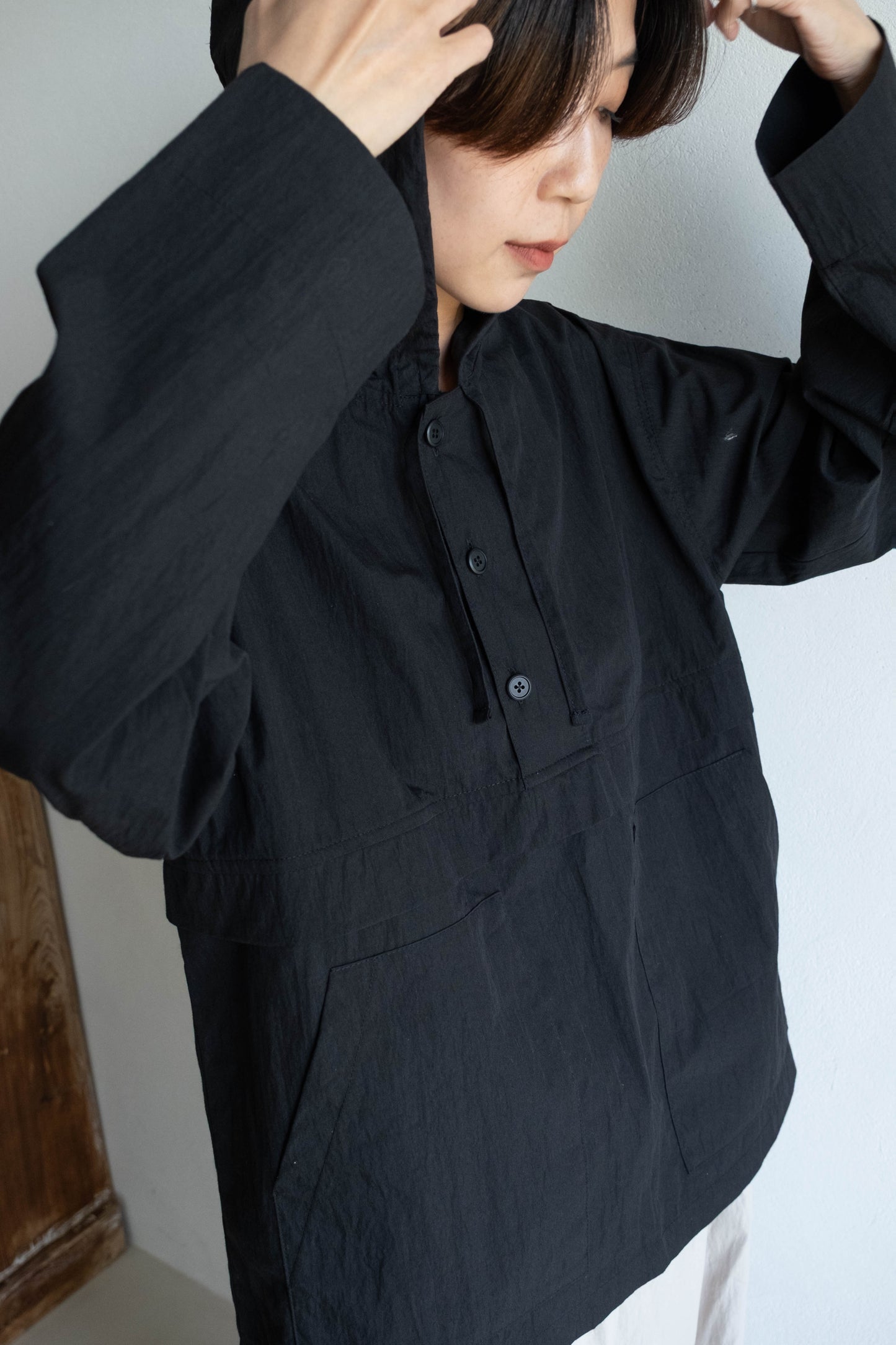 中性連帽上衣 - 黑