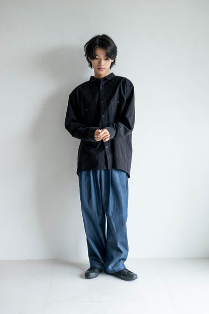 雙口袋日常襯衫 - 黑