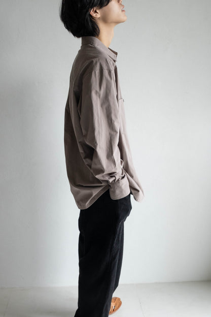 雙口袋日常襯衫 - 卡其