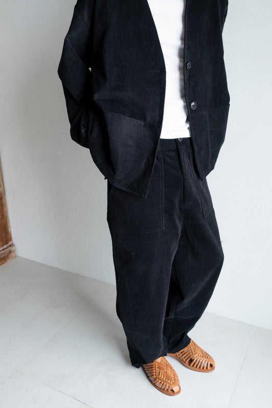 燈芯絨貼袋長褲 - 黑