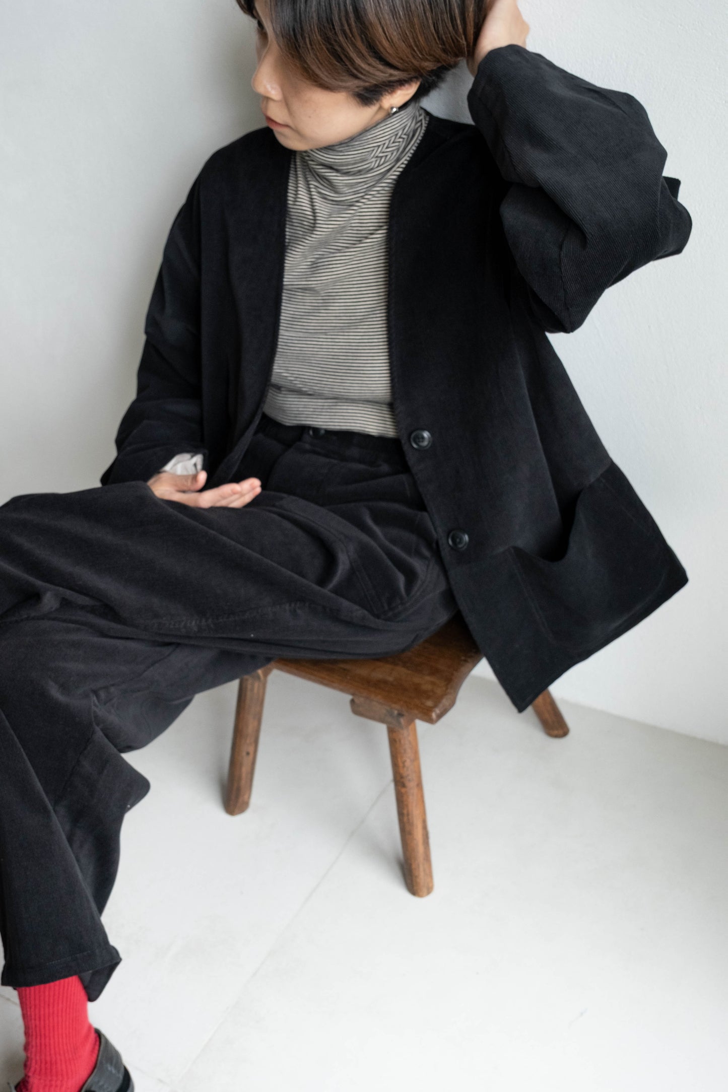 燈芯絨V領外套 (2 colors)