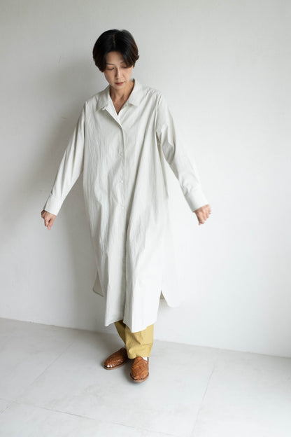 翻領長版襯衫外套 - 米白