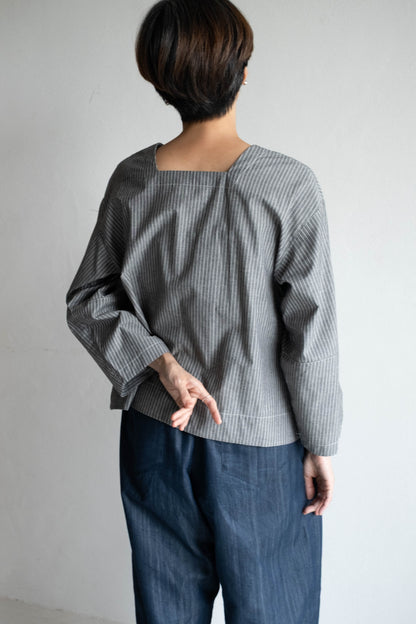 方領箱型條紋上衣 - 黑