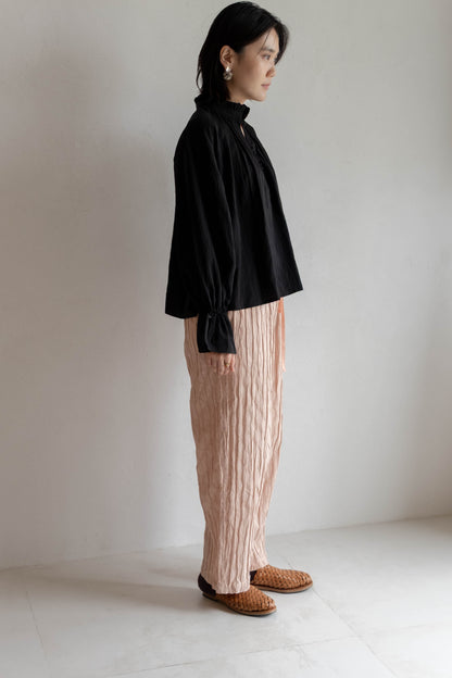 花瓣領領條紋襯衫 - 黑