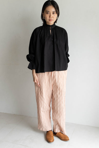 花瓣領領條紋襯衫 - 黑