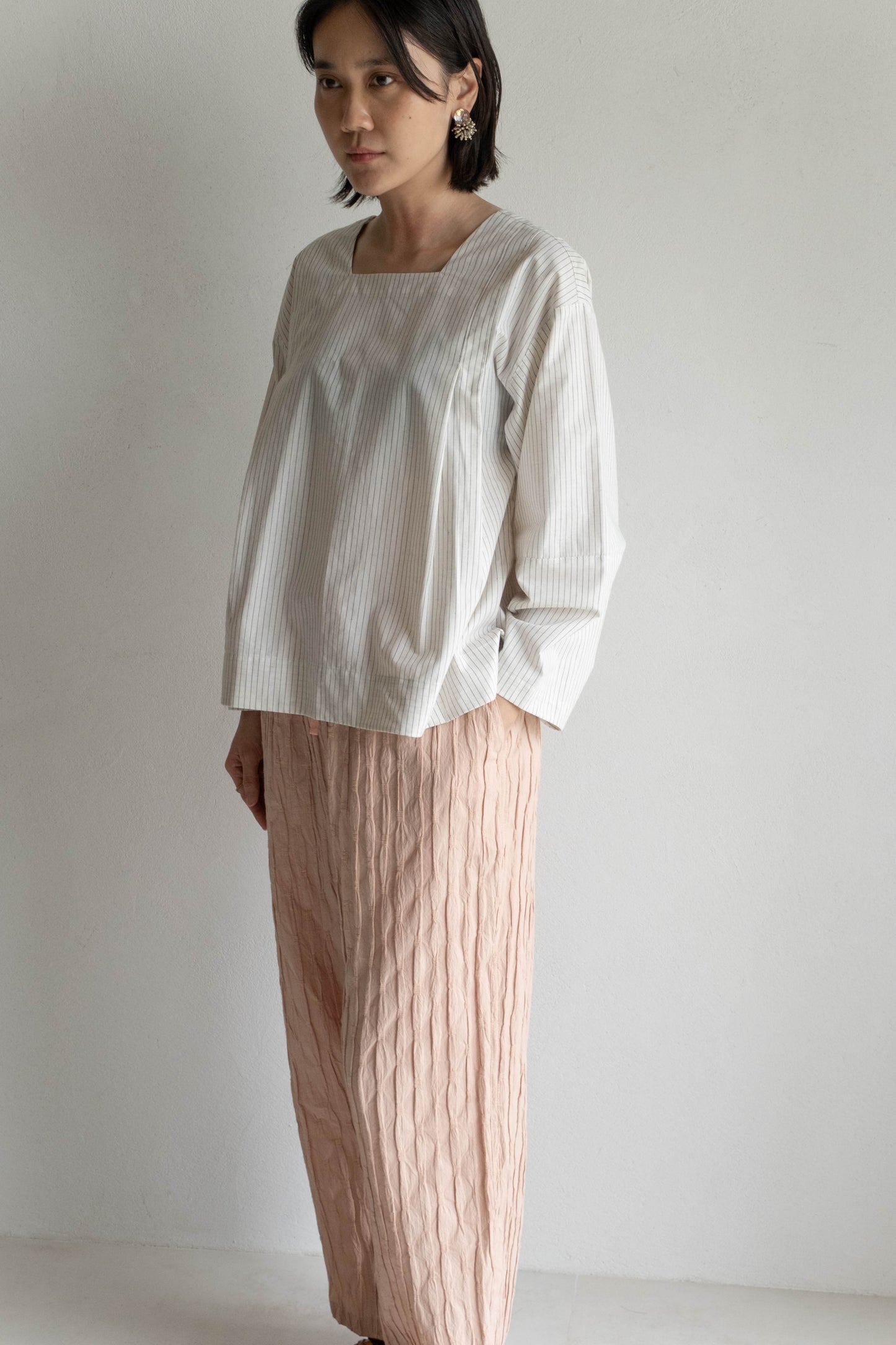 抓褶布直筒日常褲 - 乾燥粉 new