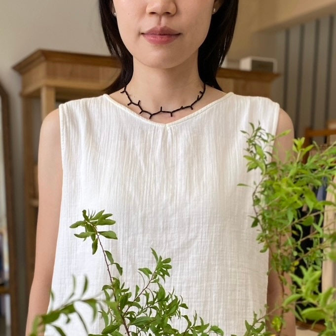 short stone necklace